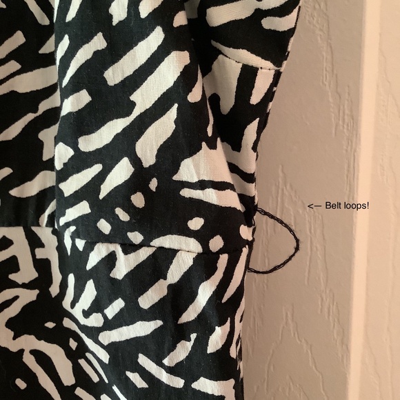 Black &White Pattern Shift Dress - Picture 8 of 10